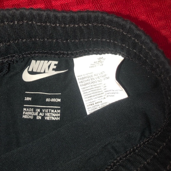 Nike Infant Shorts - Picture 4 of 4
